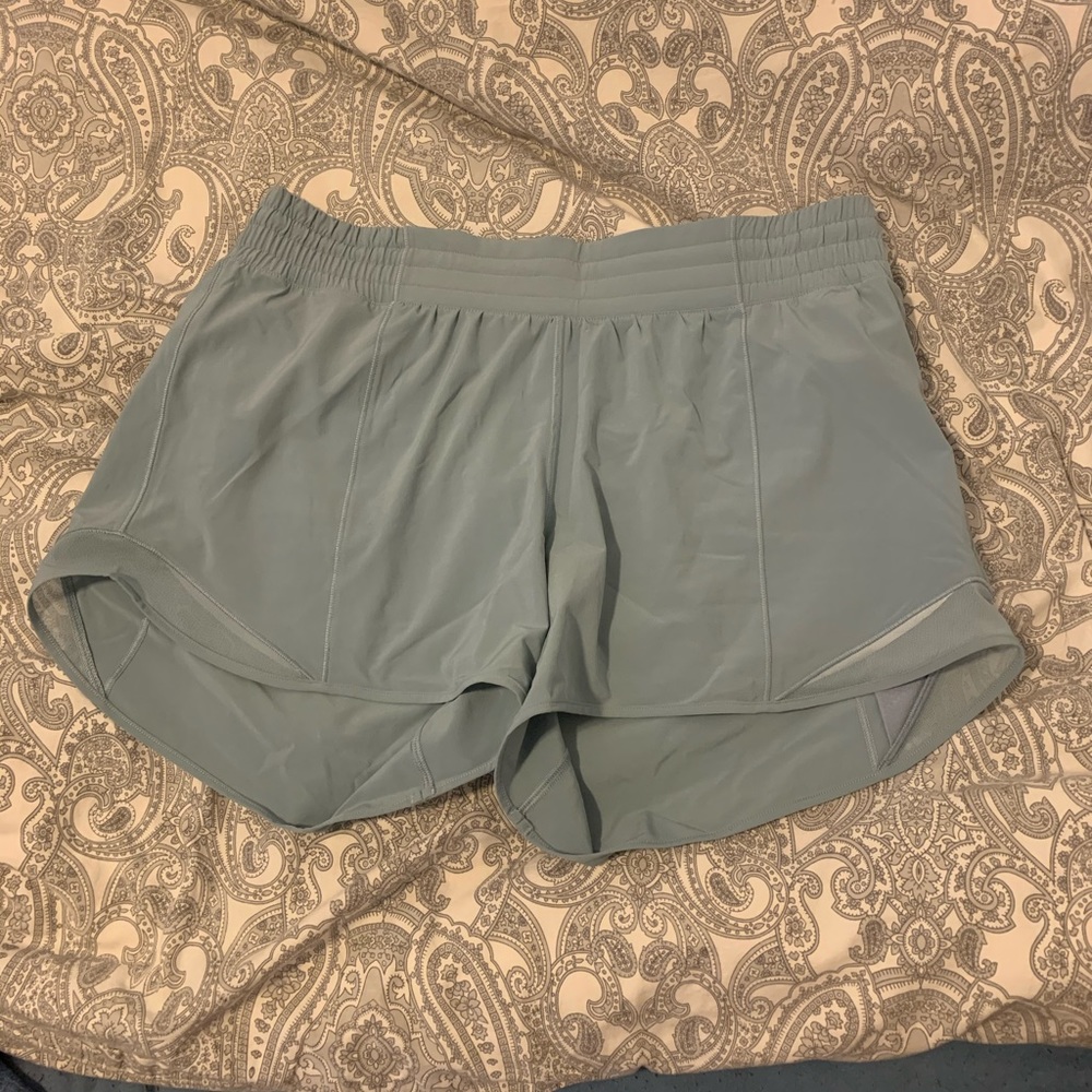 Lululemon hotty hot shorts